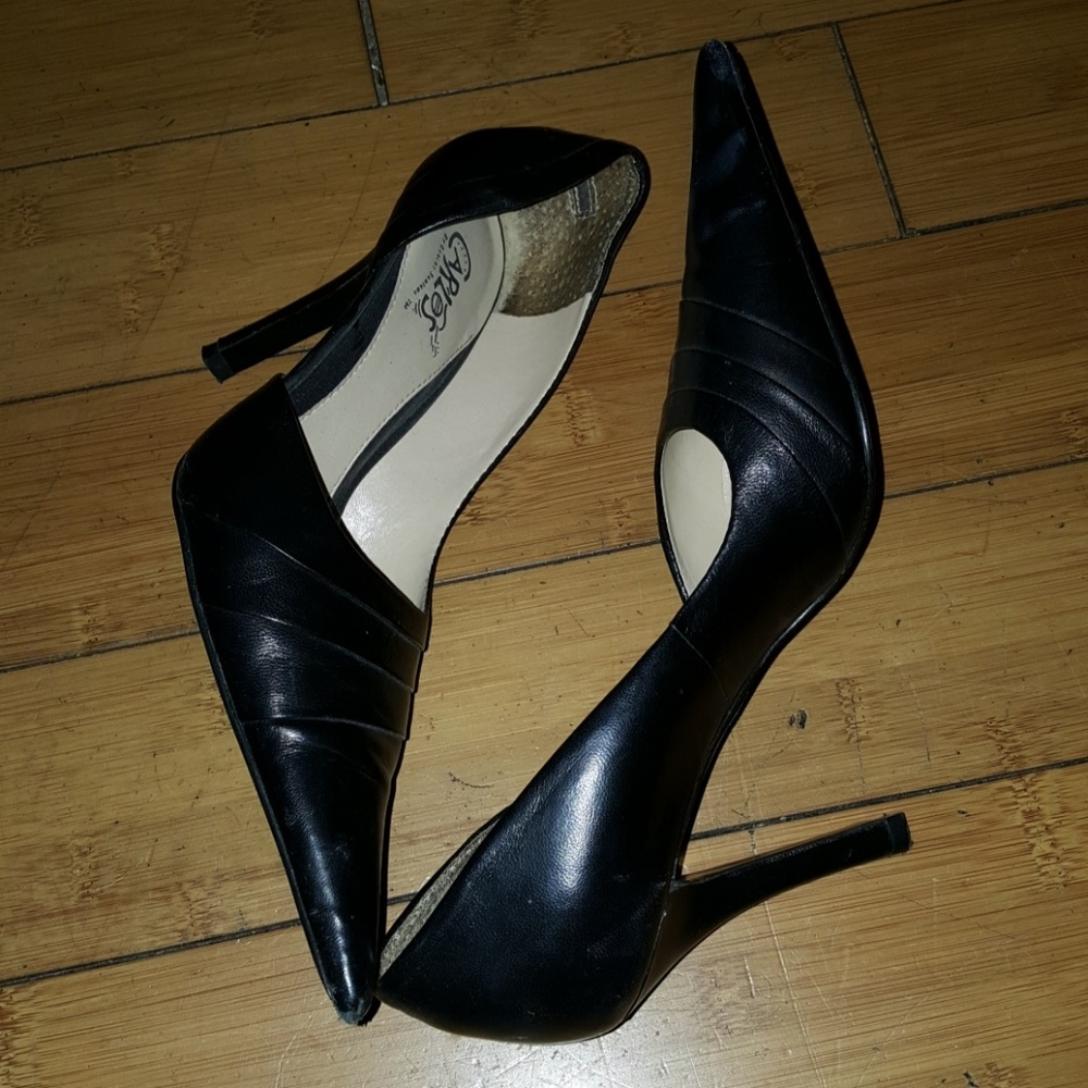 Carlos Santana Heels